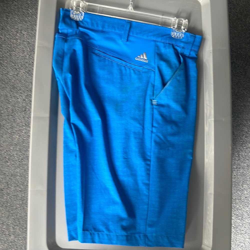 Mens golf shorts